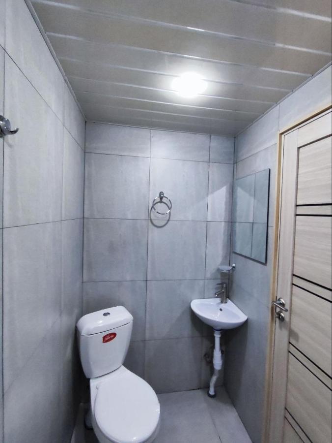 Guest House In The Small Center 耶烈万 外观 照片